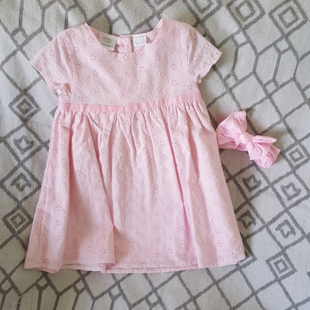 SALE!!!!Baby girl dress and bow